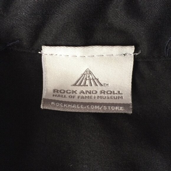 Rock & Roll Hall of Fame Museum Mens Button Shirt Large Ivory Black Short Sleeve - Picture 3 of 7